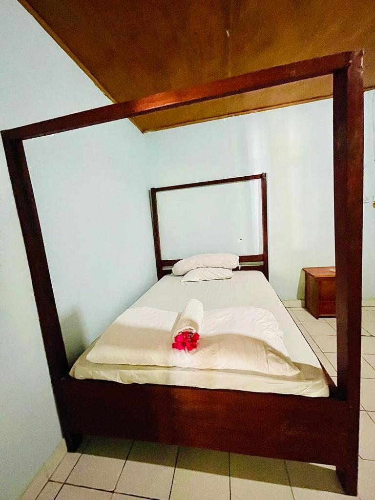 Kurnia Family Homestay & Restaurant! Huu Kültér fotó